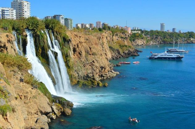 Experience the Best of the Turkish Riviera with Daily Tours in Antalya