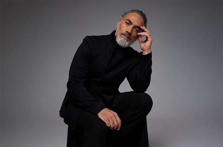 Selim Bayraktar Shakespeare’le Sahnelere Dönüyor